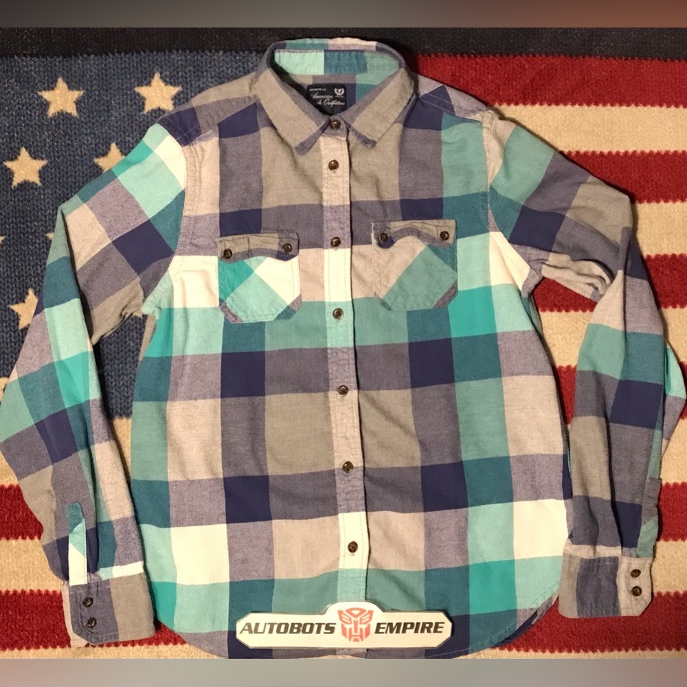 Vintage Womens AMERICAN EAGLE OUTFITTERS Plaid Flannel Shirt M Camp Mountain Rlx